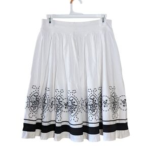 Talbots White and Black A-Line Skirt with Pleats Size P